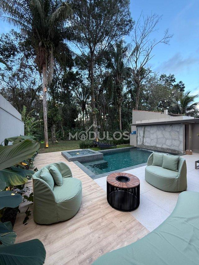 Propriedade de grife com 6 suites em local nobre  à venda, 362 m² por R$ 9.900.000,00 Alameda Potiguar Bertioga - 