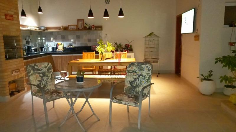 Casa, 3 quartos - Foto 1