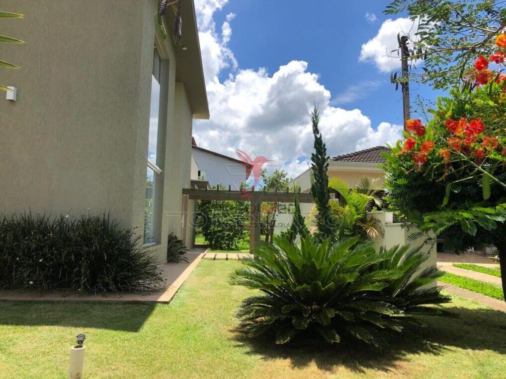 Sobrado, 4 quartos, 365 m² - Foto 1