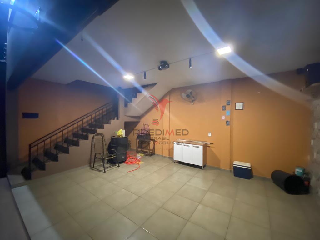 Casa, 2 quartos, 189 m² - Foto 18