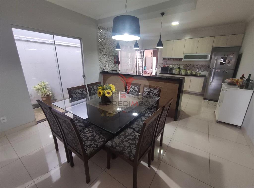 Casa, 2 quartos, 204 m² - Foto 7