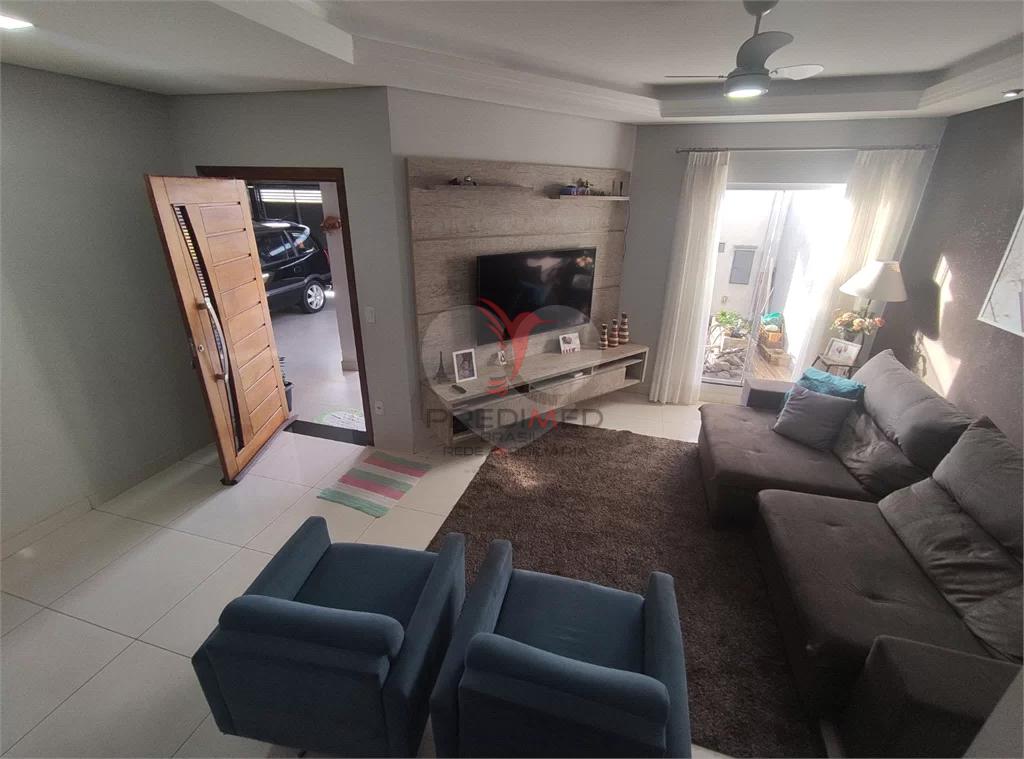 Casa, 2 quartos, 204 m² - Foto 18