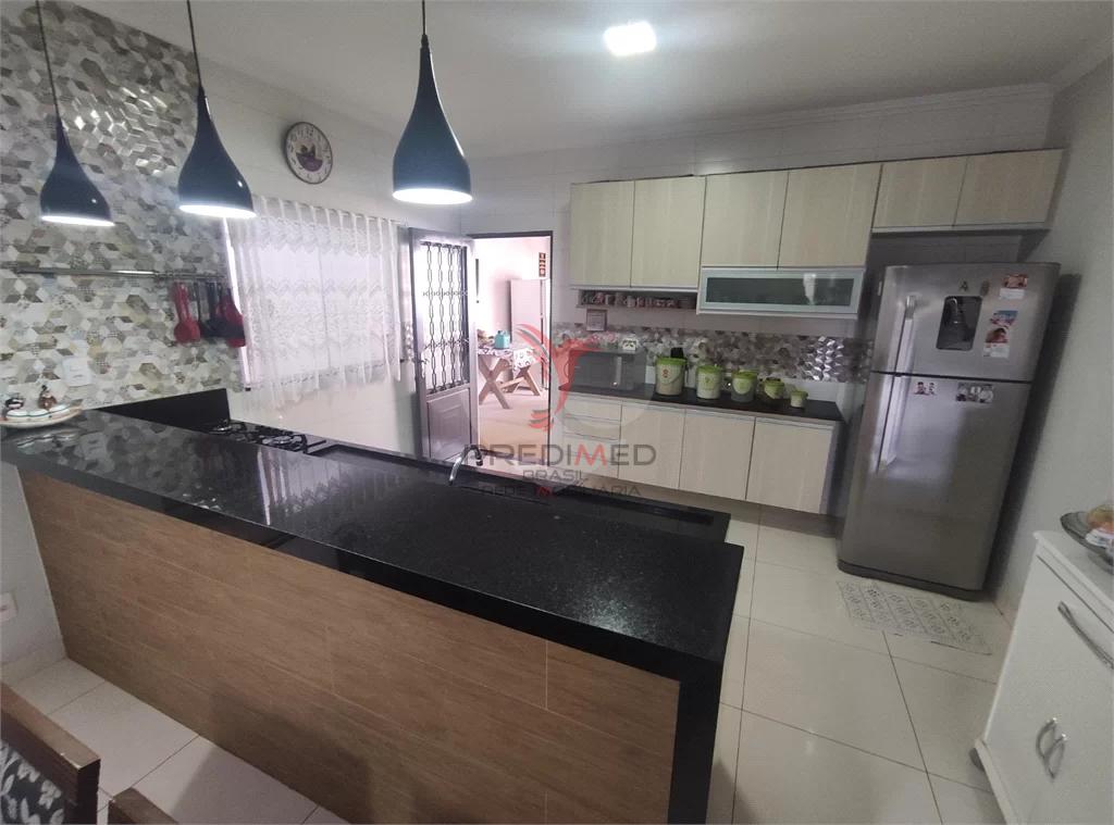 Casa, 2 quartos, 204 m² - Foto 10