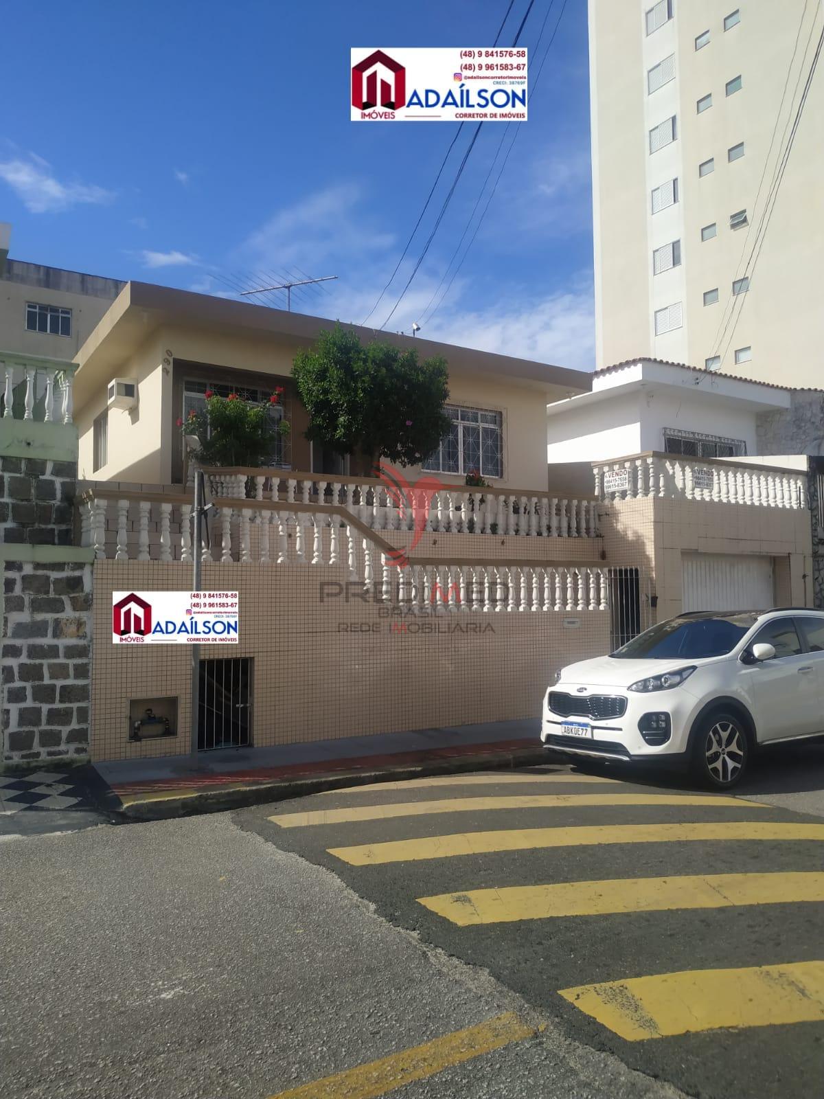 Casa, 3 quartos, 245 m² - Foto 2