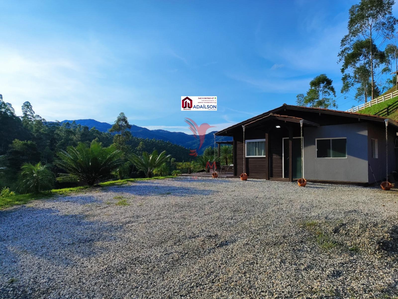 Chácara, 2 quartos, 2250 m² - Foto 1