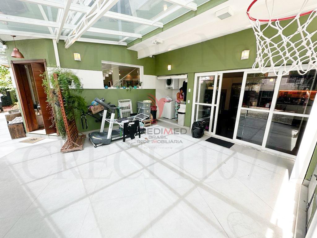 Casa, 4 quartos, 250 m² - Foto 27