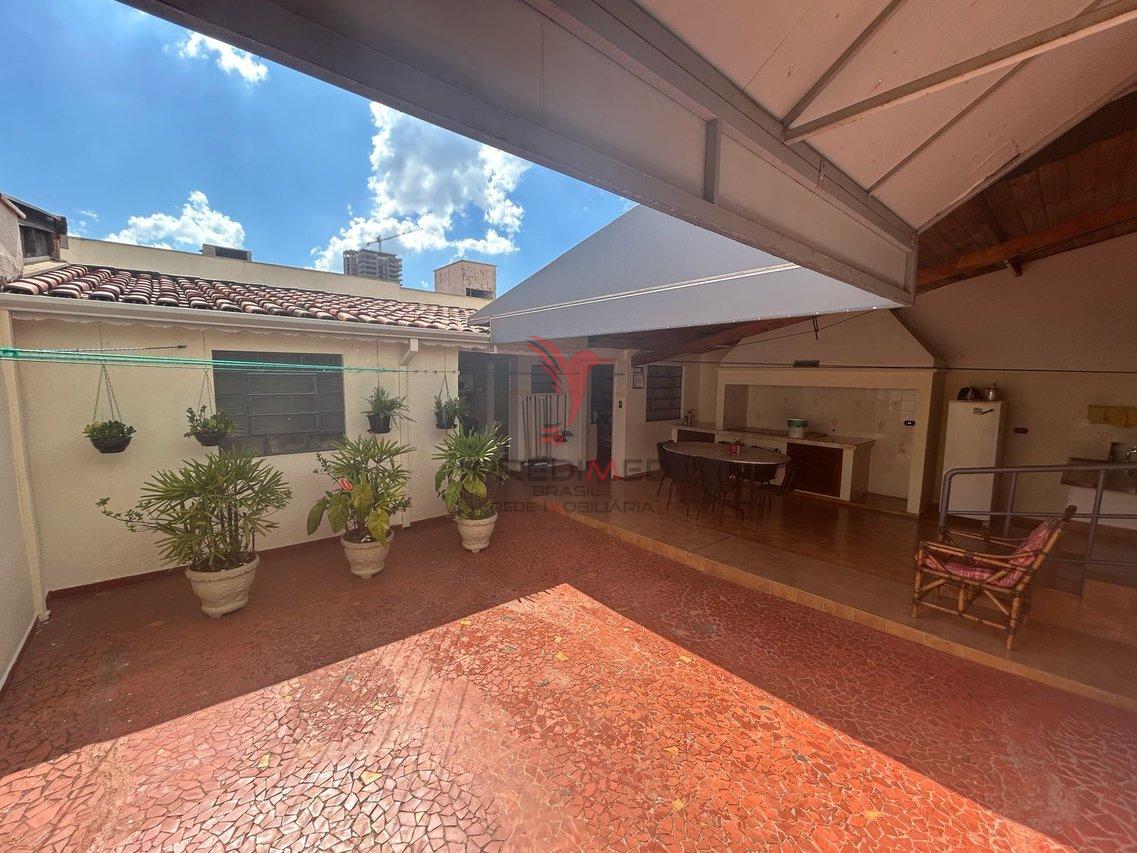 Vendo Excelente Casa ,.estuda permuta,no Bairro São Judas em Piracicaba-SP - Piracicaba - 