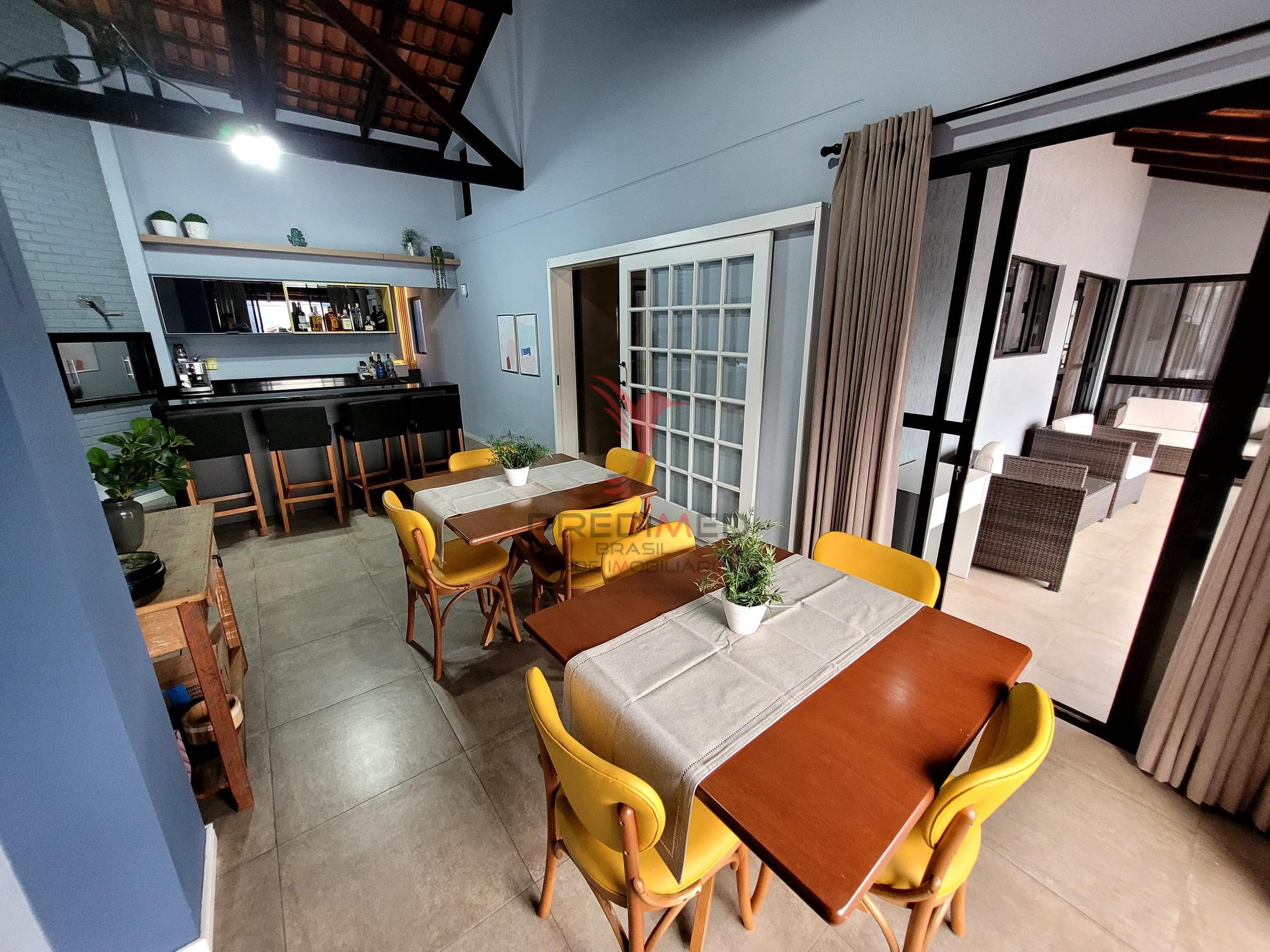 Casa, 2 quartos, 203 m² - Foto 33