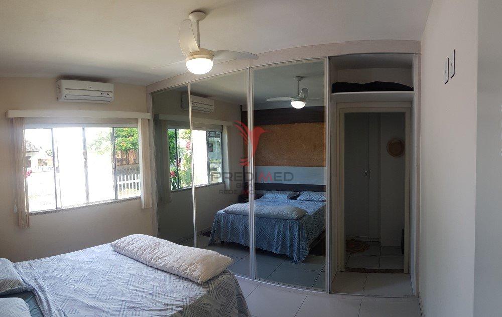 Casa 3 quartos com suítes na Penha Av. Curitiba Penha - 
