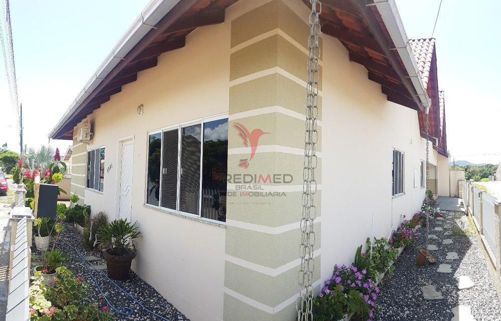 Casa 3 quartos com suítes na Penha Av. Curitiba Penha - 
