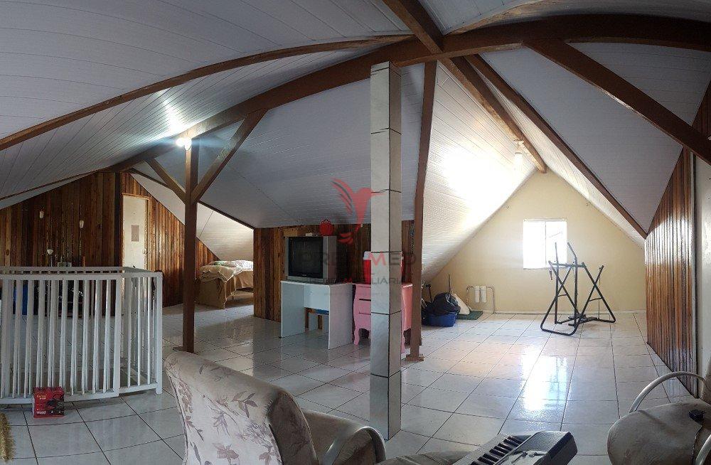 Casa 3 quartos com suítes na Penha Av. Curitiba Penha - 