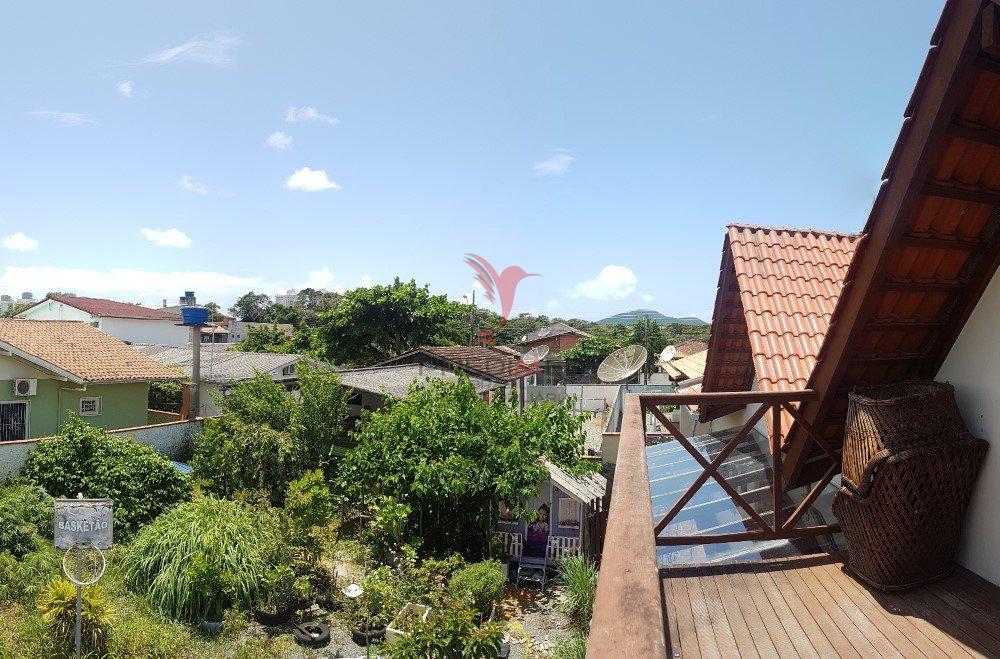 Casa 3 quartos com suítes na Penha Av. Curitiba Penha - 