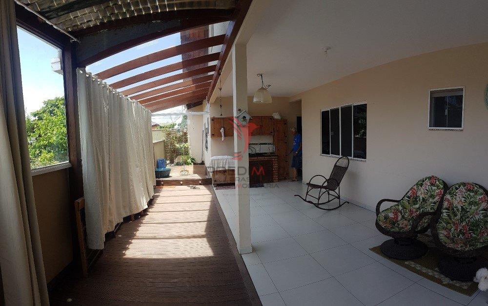 Casa 3 quartos com suítes na Penha Av. Curitiba Penha - 