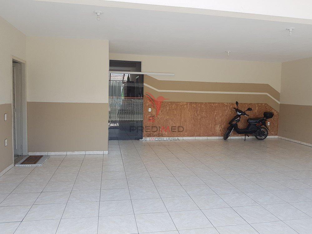 Casa 3 quartos com suítes na Penha Av. Curitiba Penha - 