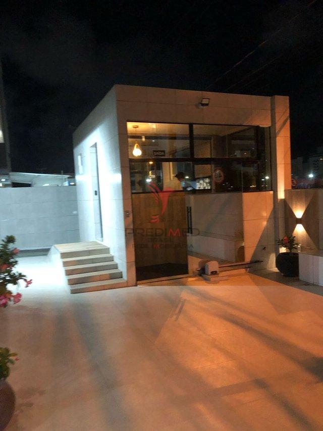 Apartamento de 3 Quartos no Bessa ,amplo em prédio com fachada reformada, perto de tudo Rua Irenaldo de Albuquerque Chaves João Pessoa - 