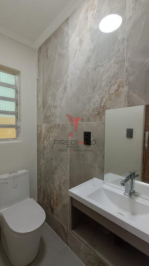 Apartamento todo reformado com  1 Dormitório com suite a 100 m da Praia Avenida Senador Pinheiro Machado Santos - 