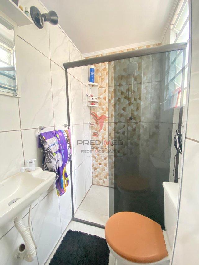 Apartamento em Santos, todo reformado com 2 Dormitórios, com suíte. Excelente Localização Avenida Washington Luis Santos - 
