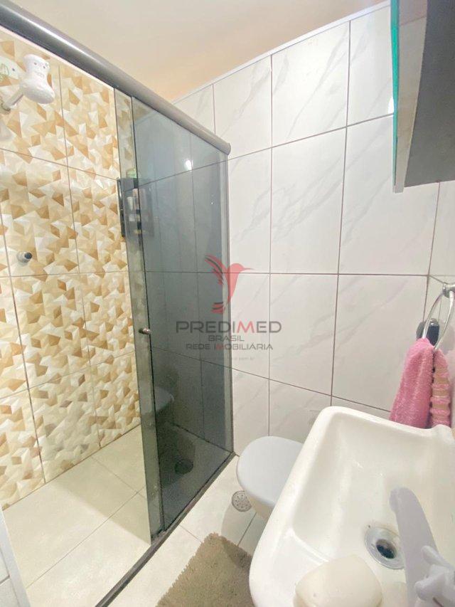 Apartamento em Santos, todo reformado com 2 Dormitórios, com suíte. Excelente Localização Avenida Washington Luis Santos - 