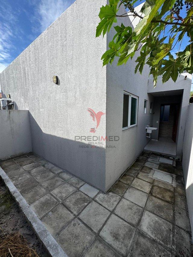 Casa à venda no Paratibe com quintal ,jardim, garagem, oferta de ITBI e cartório - João Pessoa - 