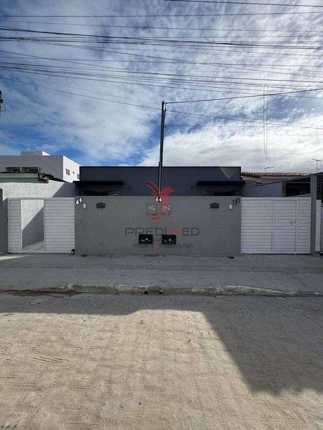 Casa à venda no Paratibe com quintal ,jardim, garagem, oferta de ITBI e cartório - João Pessoa - 