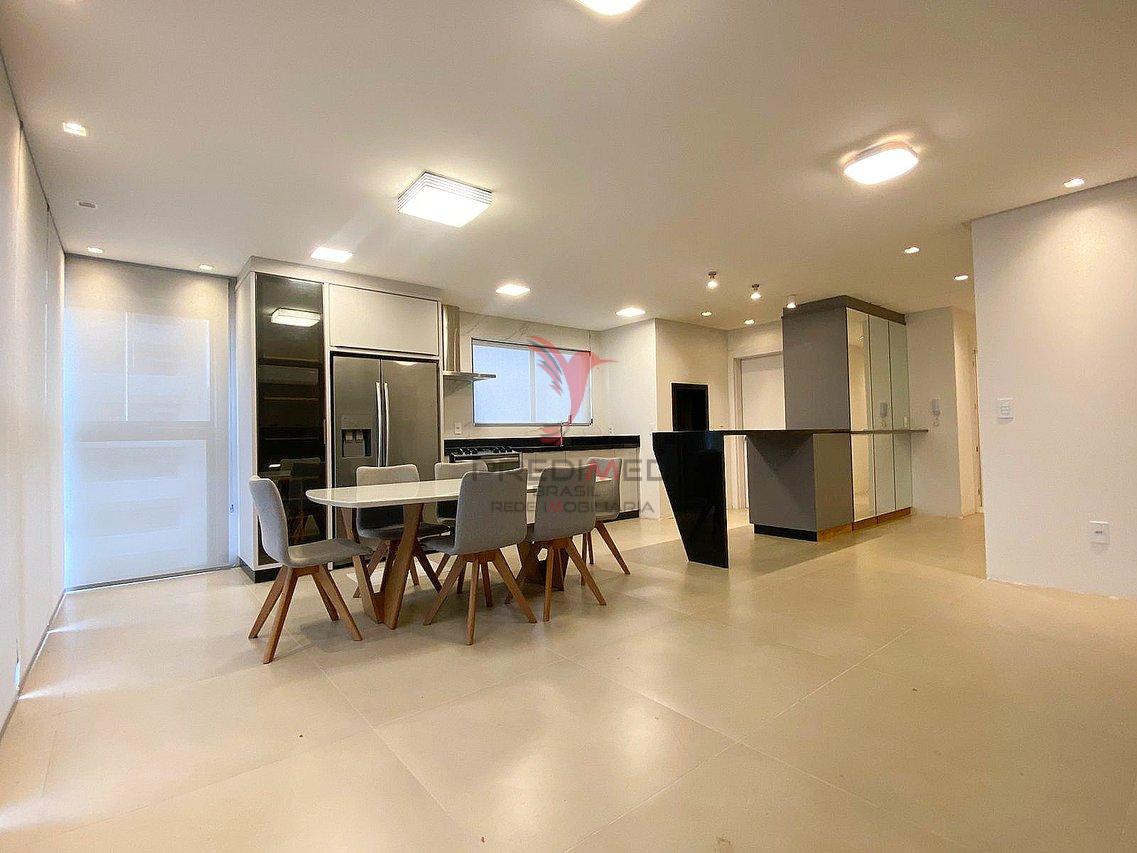 Apartamento em Balneário Piçarras 3 Suites, 2 Vagas,na Praia mobilado/decorado.Visita Mar - Balneário Piçarras - 
