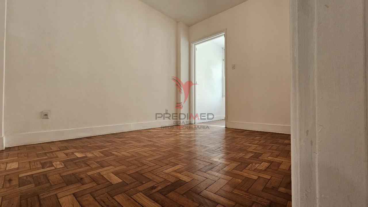 Apartamento Leme 3 quartos reformado espaçoso andar alto perto praias do Leme e Copacabana Rua Gustavo Sampaio Rio de Janeiro - 