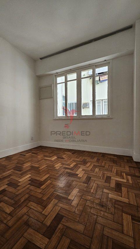 Apartamento Leme 3 quartos reformado espaçoso andar alto perto praias do Leme e Copacabana Rua Gustavo Sampaio Rio de Janeiro - 