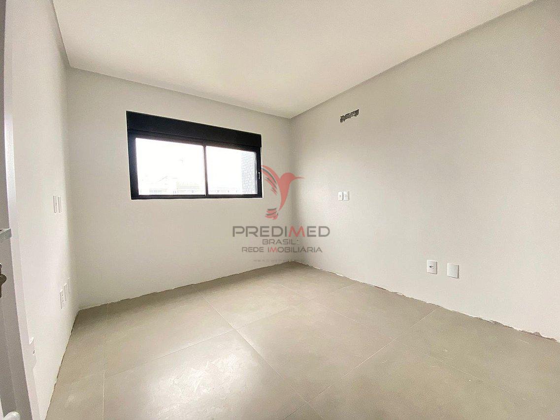 Apartamento na Praia - Balneário Piçarras - 