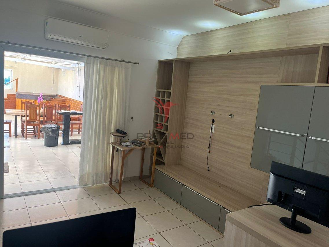 Magnífica Cobertura duplex em Rancho Fundo,ITÚ,com 3 Quartos , 4 Vagas, vista indevassável Rua Benevenuto Vieira Itu - 