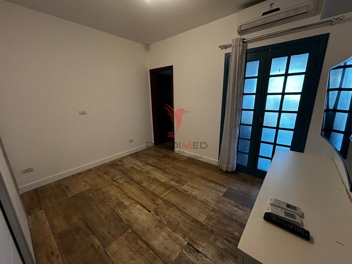 Linda e Diferenciada Casa no Jardim Botânico em São Pedro - SP - São Pedro - 
