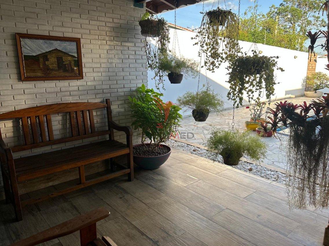 Linda e Diferenciada Casa no Jardim Botânico em São Pedro - SP - São Pedro - 