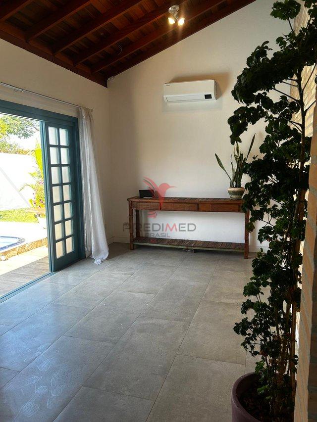 Linda e Diferenciada Casa no Jardim Botânico em São Pedro - SP - São Pedro - 