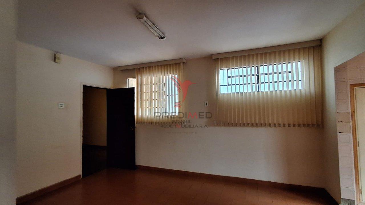 Vendo Imóvel com vocação Comercial na Rua São João, Piracicaba - Piracicaba - 