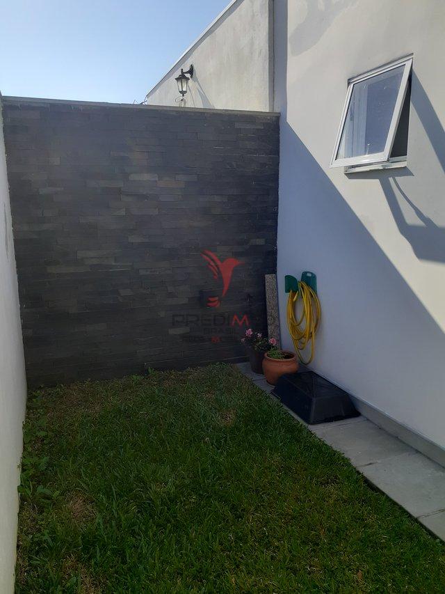 CASA NO MORADAS CLUB, IMPECÁVEL, ACABAMENTO EM ALTO PADRÃO, VALE A PENA CONHECER - Pelotas - 
