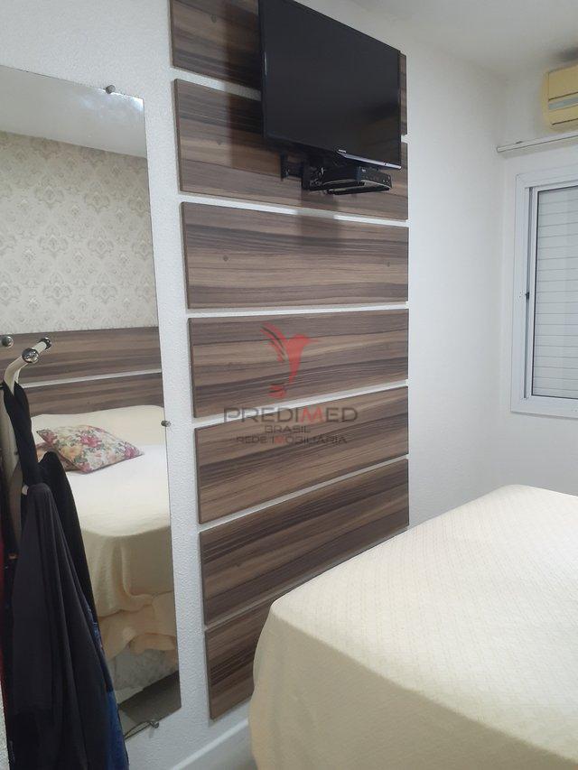 CASA NO MORADAS CLUB, IMPECÁVEL, ACABAMENTO EM ALTO PADRÃO, VALE A PENA CONHECER - Pelotas - 