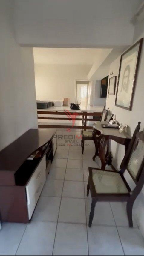 Vende-se casa com 4 Quartos,2 Suites, 2 Varandas , bela vista no centro da cidade Rua Telegrafista João Oscar João Pessoa - 