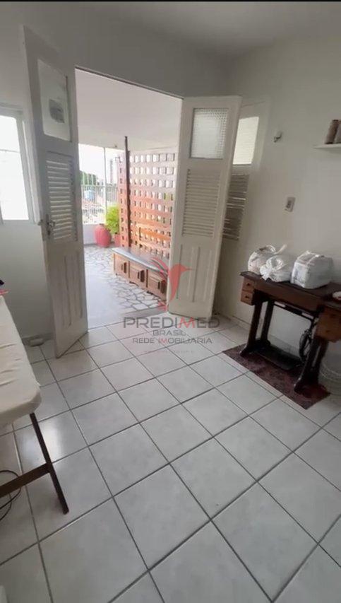 Vende-se casa com 4 Quartos,2 Suites, 2 Varandas , bela vista no centro da cidade Rua Telegrafista João Oscar João Pessoa - 