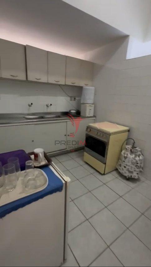 Vende-se casa com 4 Quartos,2 Suites, 2 Varandas , bela vista no centro da cidade Rua Telegrafista João Oscar João Pessoa - 