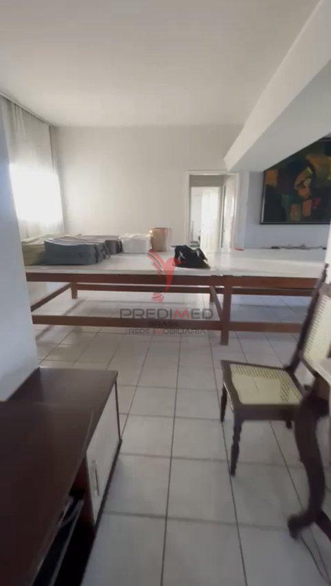 Vende-se casa com 4 Quartos,2 Suites, 2 Varandas , bela vista no centro da cidade Rua Telegrafista João Oscar João Pessoa - 