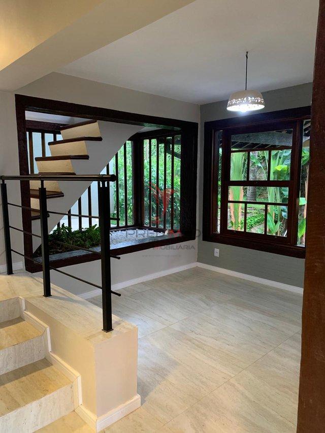 Casa com Exclusividade e Conforto em Campinas Rua Corcovado Campinas - 