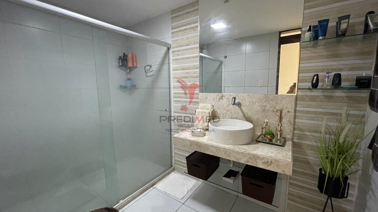 Oportunidade no Jardm Oceania. Apartamento com 218 mts², 5 Quartos, 2 Suites, 2 Vagas - João Pessoa - 
