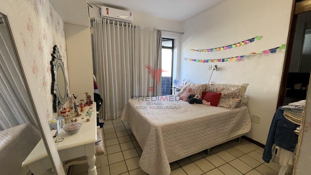 Oportunidade no Jardm Oceania. Apartamento com 218 mts², 5 Quartos, 2 Suites, 2 Vagas - João Pessoa - 