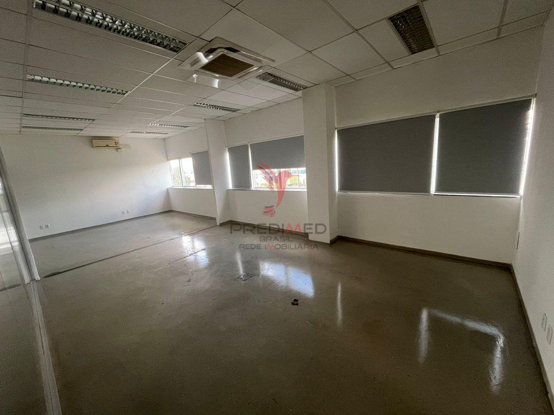 Vendo excelente Prédio COMERCIAL/INDUSTRIAL em condomínio fechado com total segurança 24 h Avenida Marginal Emicol Itu - 