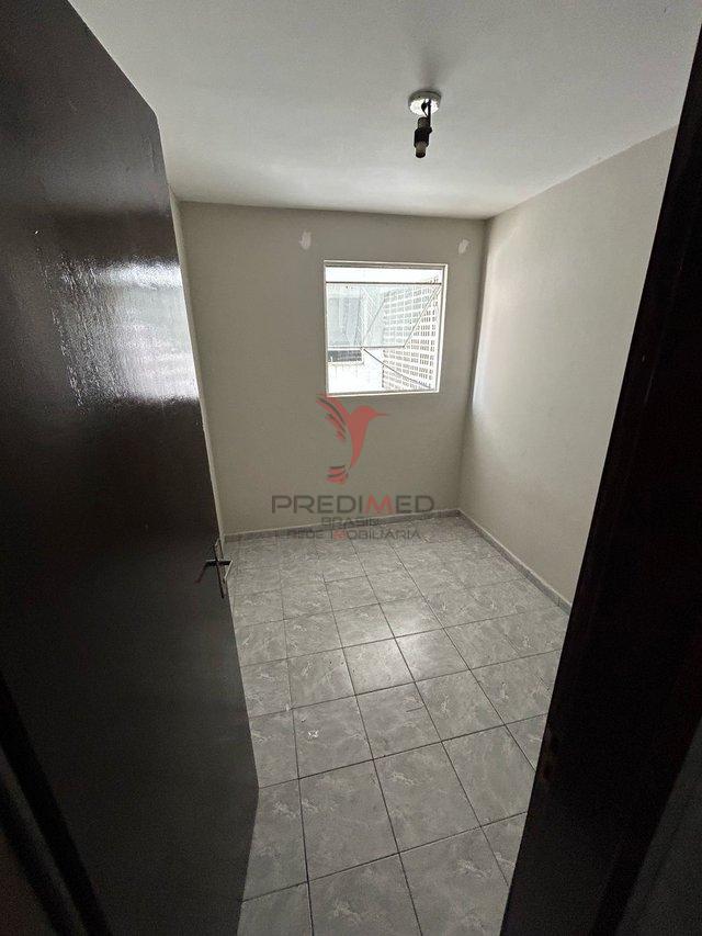 Apartamento no Aeroclube Rua Maria Rosa Padilha João Pessoa - 