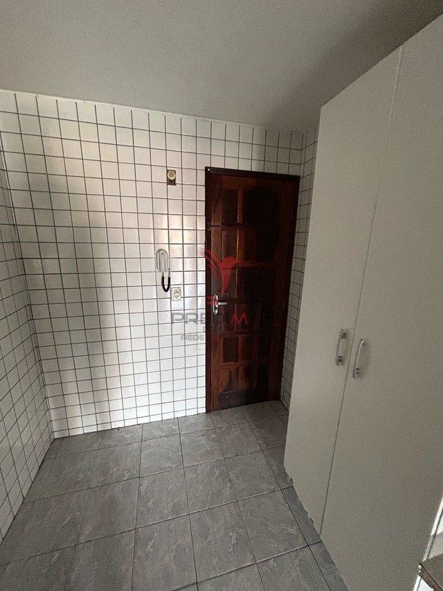 Apartamento no Aeroclube Rua Maria Rosa Padilha João Pessoa - 