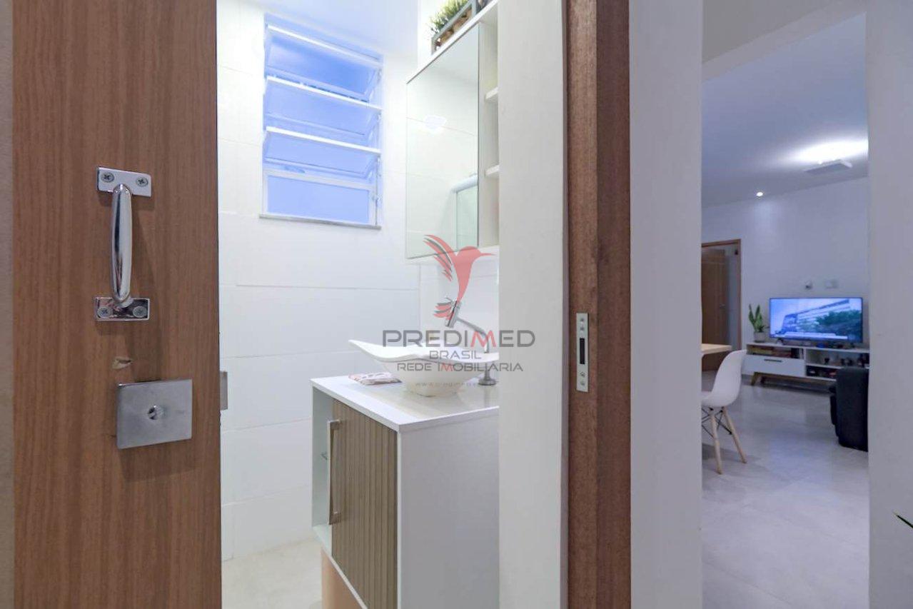 Botafogo 2 quartos mobiliado reformado piso porcelanato condomínio R$180,00 Rua Álvaro Ramos Rio de Janeiro - 