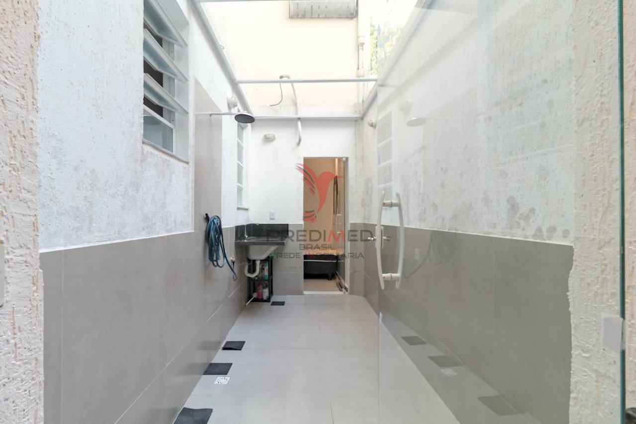 Botafogo 2 quartos mobiliado reformado piso porcelanato condomínio R$180,00 Rua Álvaro Ramos Rio de Janeiro - 