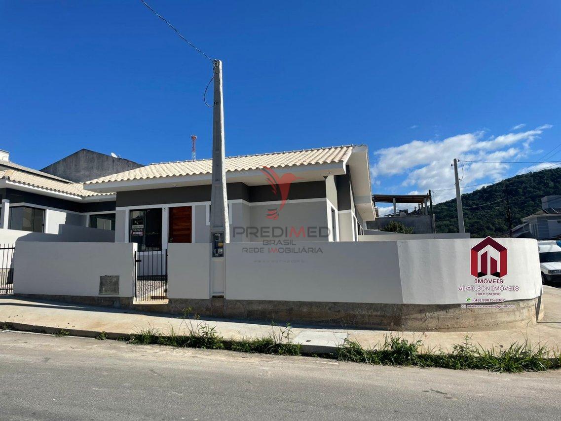 CASA DE ESQUINA 2 DORM UM SUITE PRONTA PRA MORAR! JARDINS 1 - PALHOÇA/SC Brasil Avenida Rainildes Weiss de Farias Palhoça - 