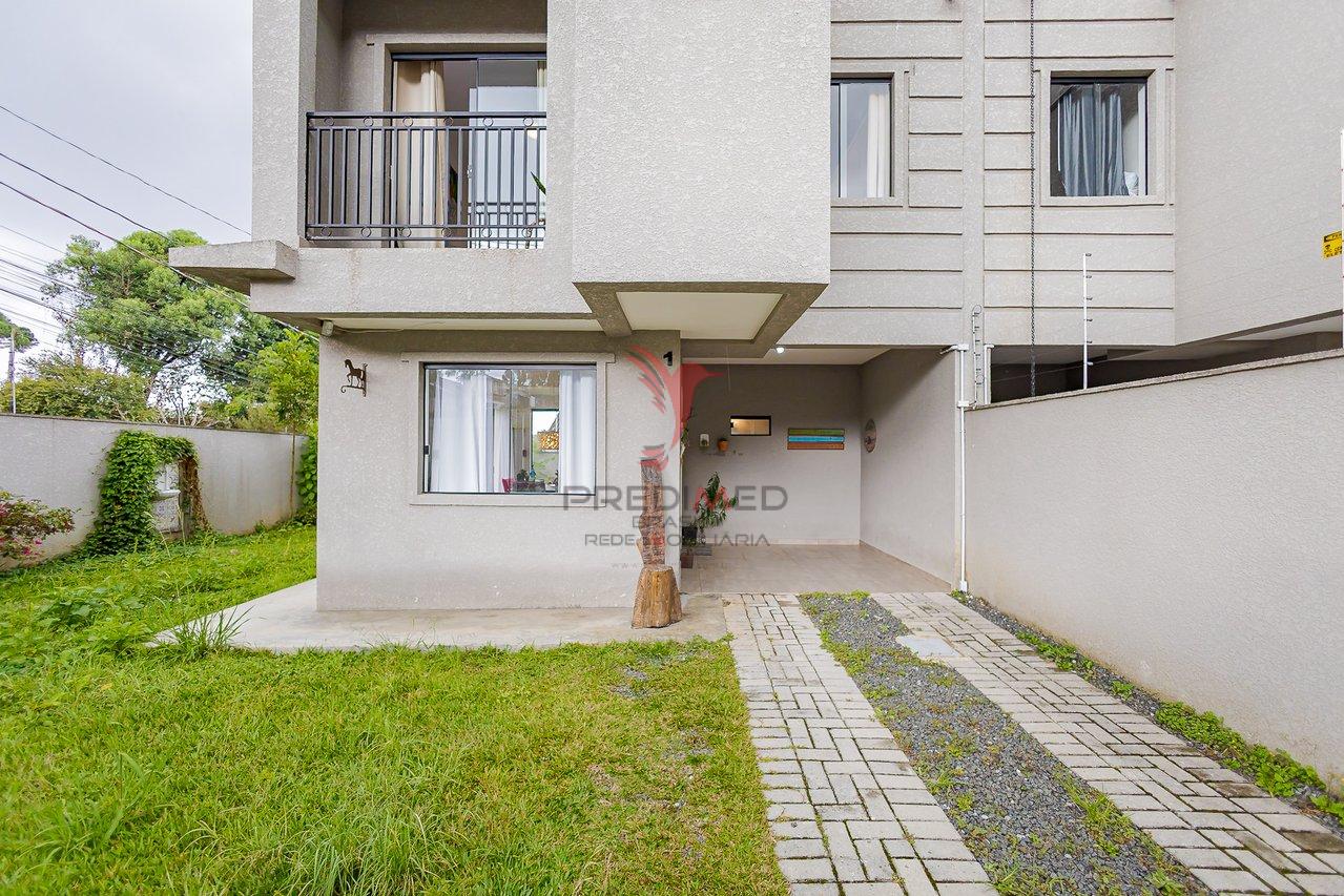Sobrado Semi Novo Triplex na Barreirinha Rua Manoel Aristides de Farias Curitiba - 