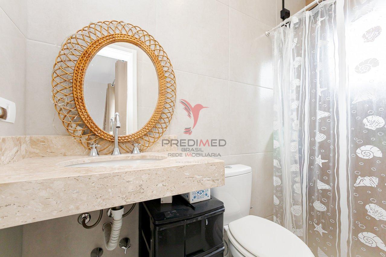 Sobrado Semi Novo Triplex na Barreirinha Rua Manoel Aristides de Farias Curitiba - 